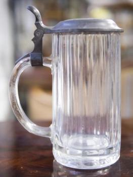 Skleněný korbel Skleněný korbel