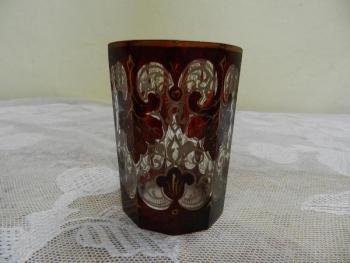 Zlacená sklenice, rubínová lazura - 19. stol. Zlacená sklenice, rubínová lazura - 19. stol.